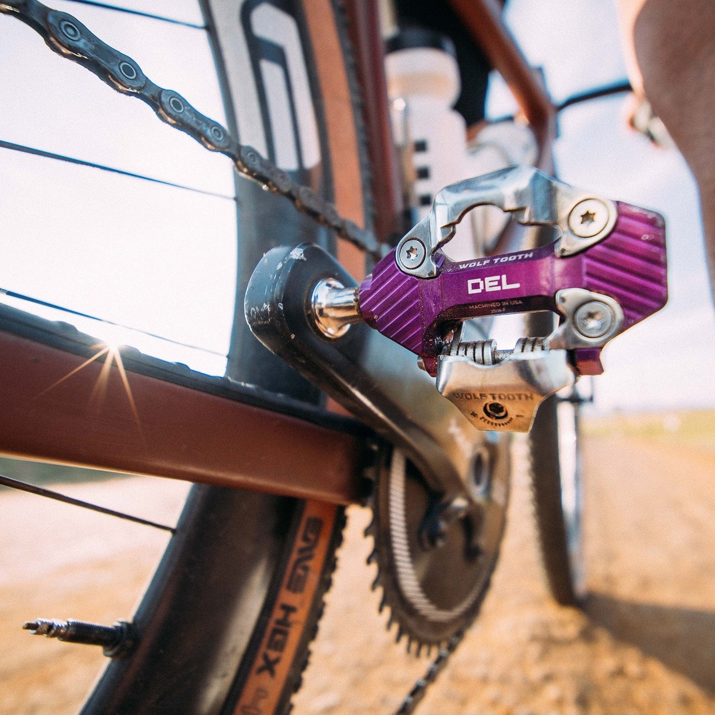 Pedali WOLF TOOTH DEL GRAVEL RACE Clipless Violet