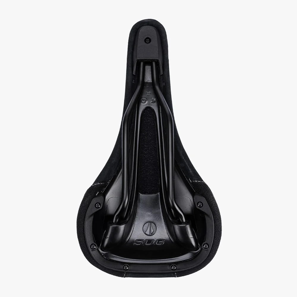 SDG BEL-AIR V3 MAX Velura-sadel med Lux-Alloy-skinner