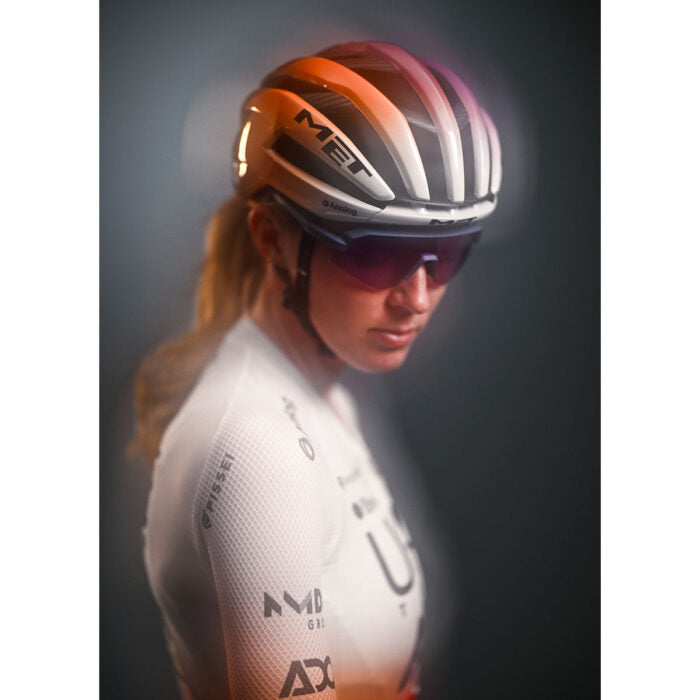 Casque Route MET TRENTA 3K CARBON MIPS UAE TEAM ADQ 2026 Violet/Orange