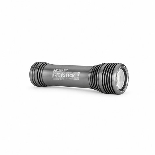 Przednia lampka EXPOSURE LIGHTS JOYSTICK MK17 — widok produktu na białym tle