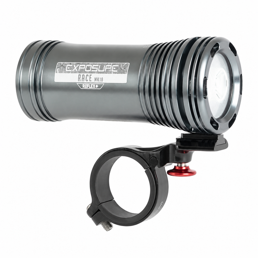 Lampka przednia EXPOSURE LIGHTS RACE MK18 — widok produktu na białym tle