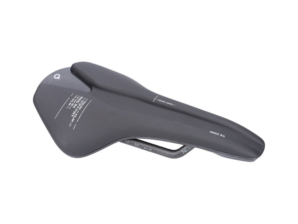 PROLOGO NAGO R4 sadel med carbonskinner, 147 mm bred, sort — supplerende billede
