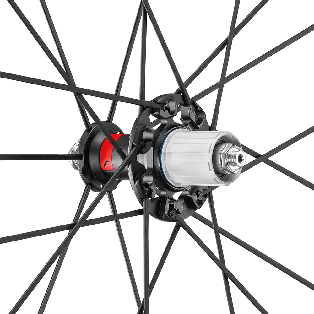 Et sæt FULCRUM RACING ZERO 2-WAY FIT C17-hjul