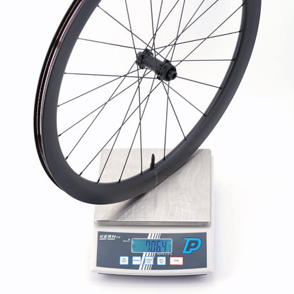 Coppia di Ruote SCOM CORSA 45 Tubeless Ready (Center Lock)