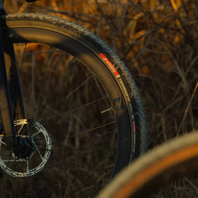 VITTORIA TERRENO T90 MUD Gravel Endurance 700x40c Tubeless Ready Soft Sort-dæk